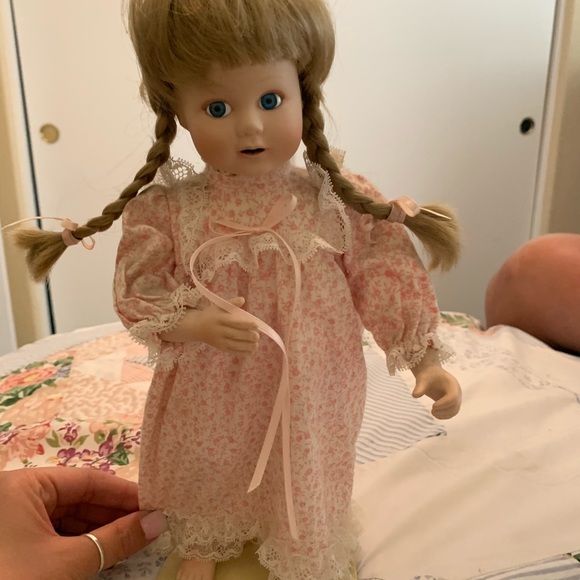 Danbury Mint Porcelain Doll LOT - Picture 7 of 10